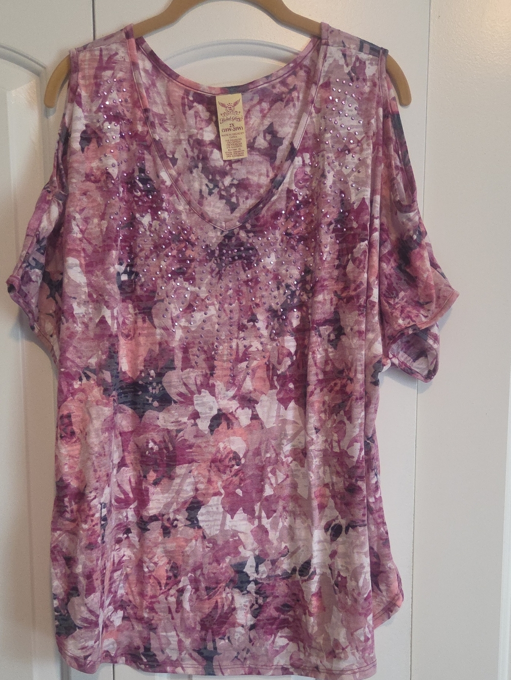 Faded Glory Pink Floral Cold-Shoulder V-Neck Top with Rhinestones